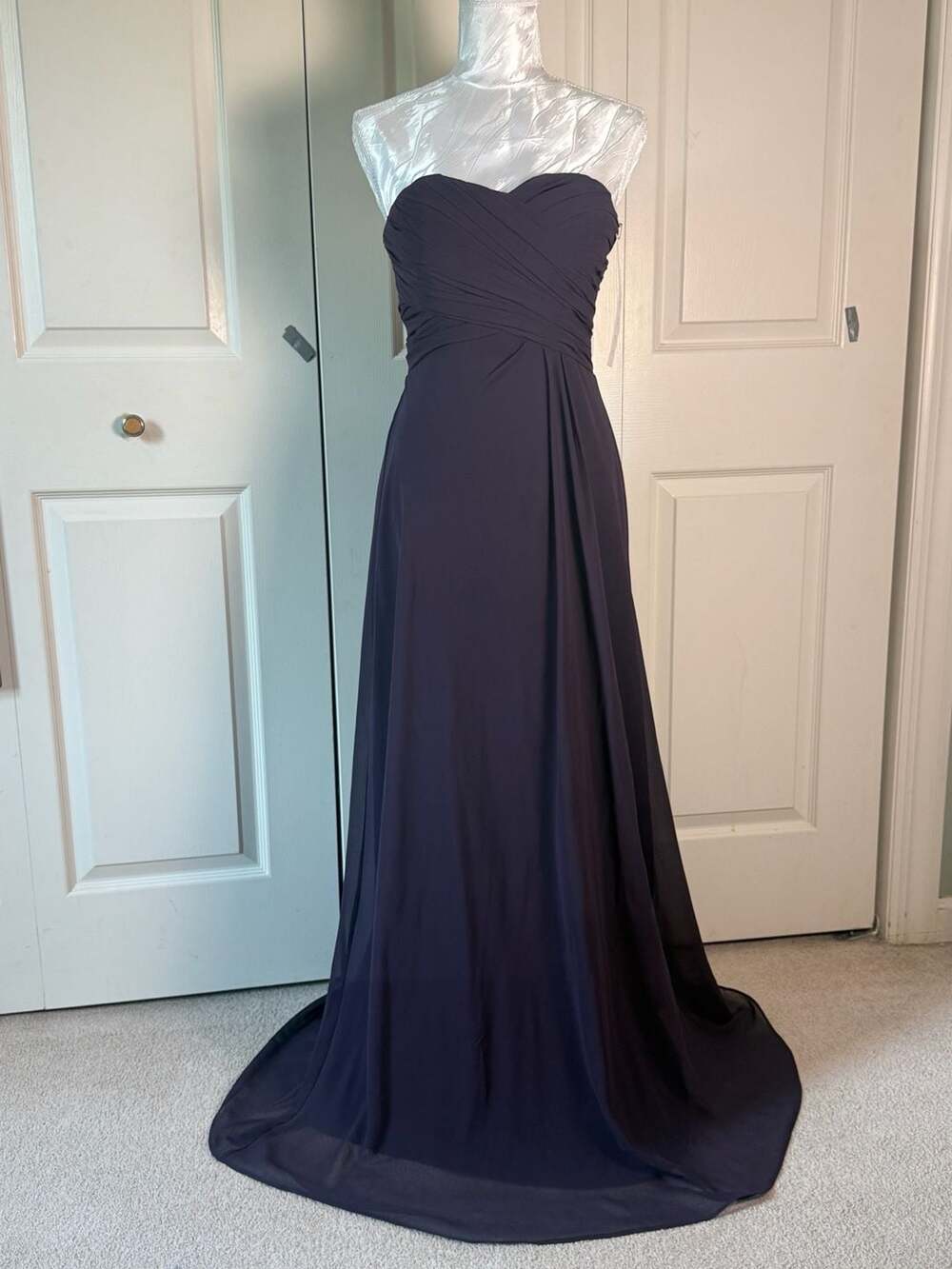 Bill Levkoff Plum Strapless Chiffon Bridesmaid Gown Size 4 Formal Maxi Dress